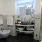 Mytimerome 3*